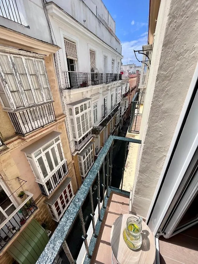 Gatu Premium Villa Flamenca , Preferente Mayores De 25 Anos Y Familias Cádiz Apartamento