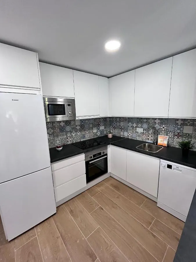 Gatu Premium Villa Flamenca , Preferente Mayores De 25 Anos Y Familias Cádiz 0*,  España